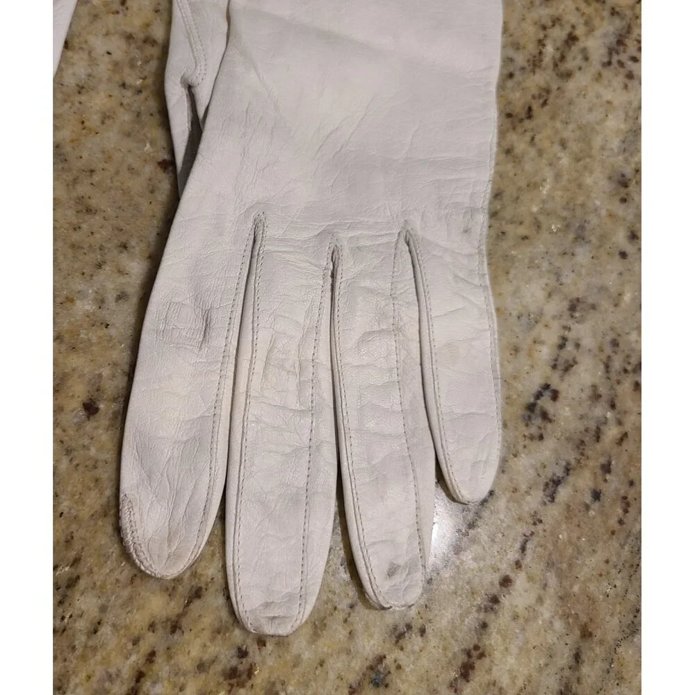 Vintage Women's Size S 6.5 Off-White Leather Formal 7.5
